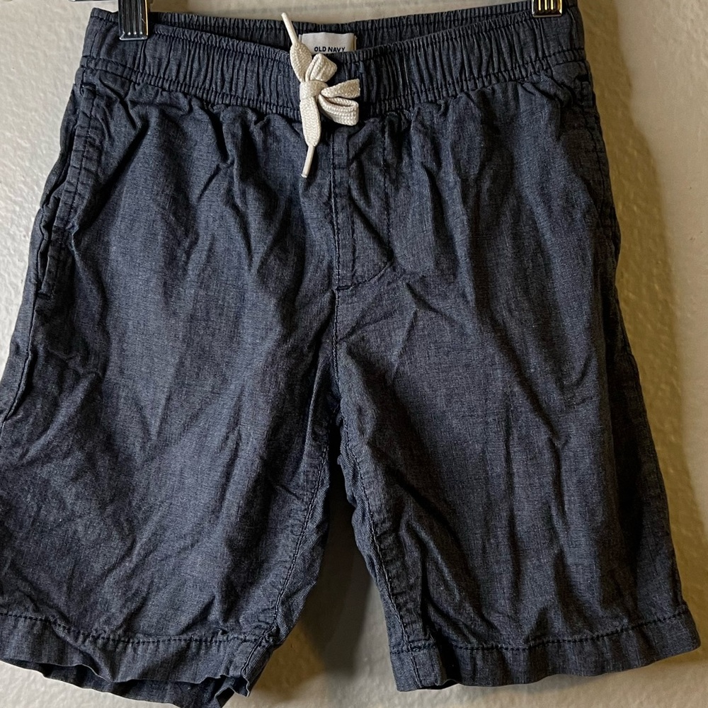 Old Navy Boys drawstring shorts M(8)